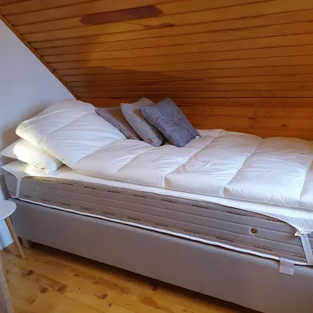 Planinska Kuca Sa Dvoristem Ferienhaus