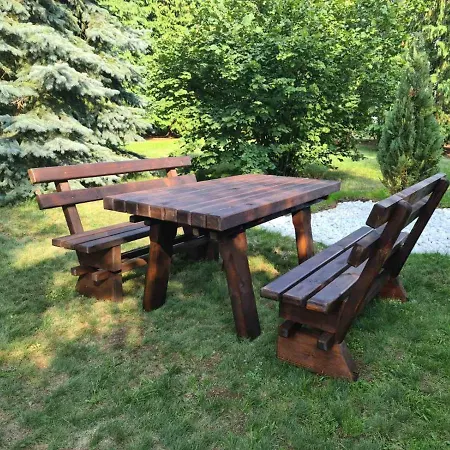 Semesterbostad Planinska Kuca Sa Dvoristem